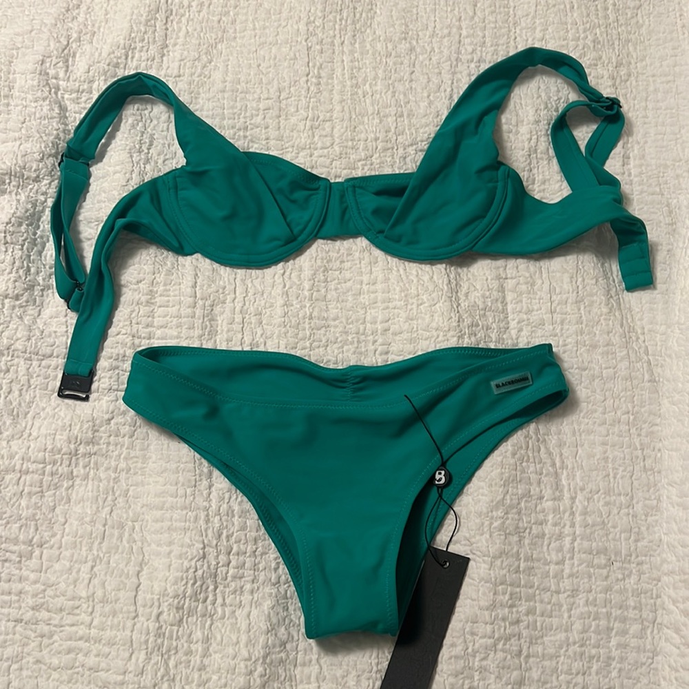 Blackbough green suit
